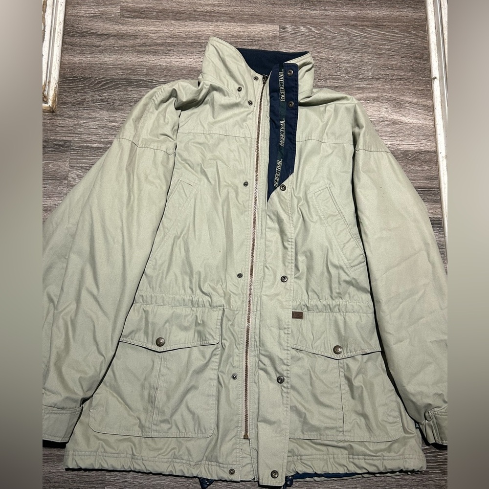 Pacific trail windbreaker